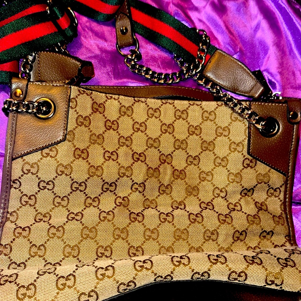 Medium GG crossbody bag